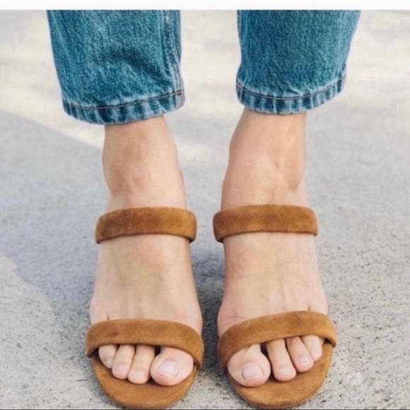 Soludos Tan Suede Block Heel Sandals - Picture 2 of 12